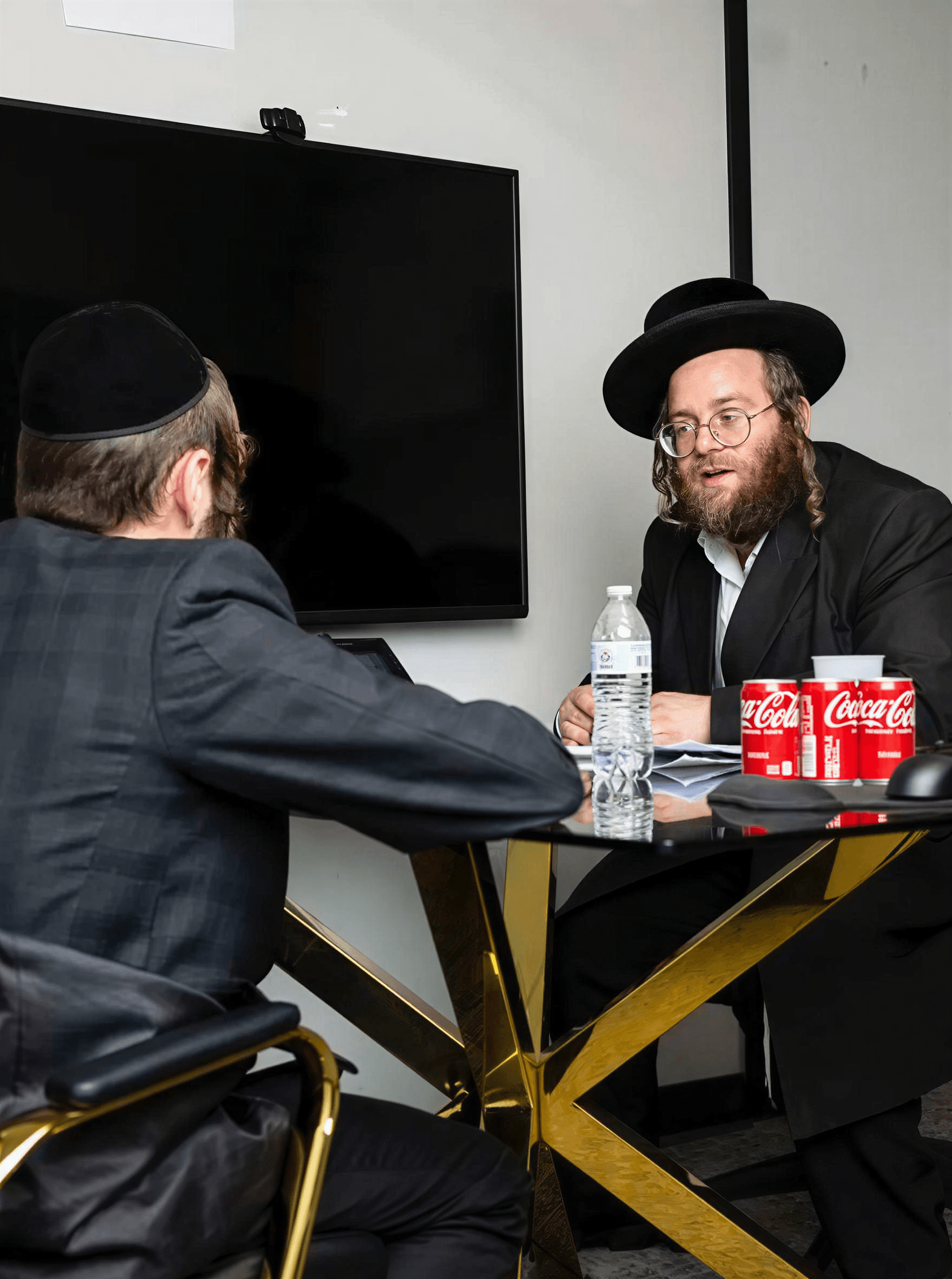 Founder Jacob Rottenberg in a client meeting at the Ez Cloud office
